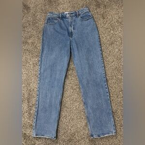 Abercrombie & Fitch Women’s The ‘90s Straight Curve Love Ultra High Rise Jeans